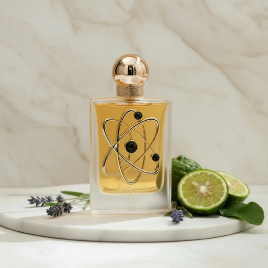 Lattafa Tharwah Gold Eau de Parfum 100 ml bottle – floral musk fragrance with bergamot, jasmine, vanilla, amber, and soft woody base