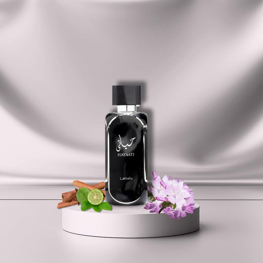 Lattafa Hayaati Eau de Parfum 100 ml bottle – fresh spicy woody fragrance with apple, cinnamon, vanilla, and musky amber base
