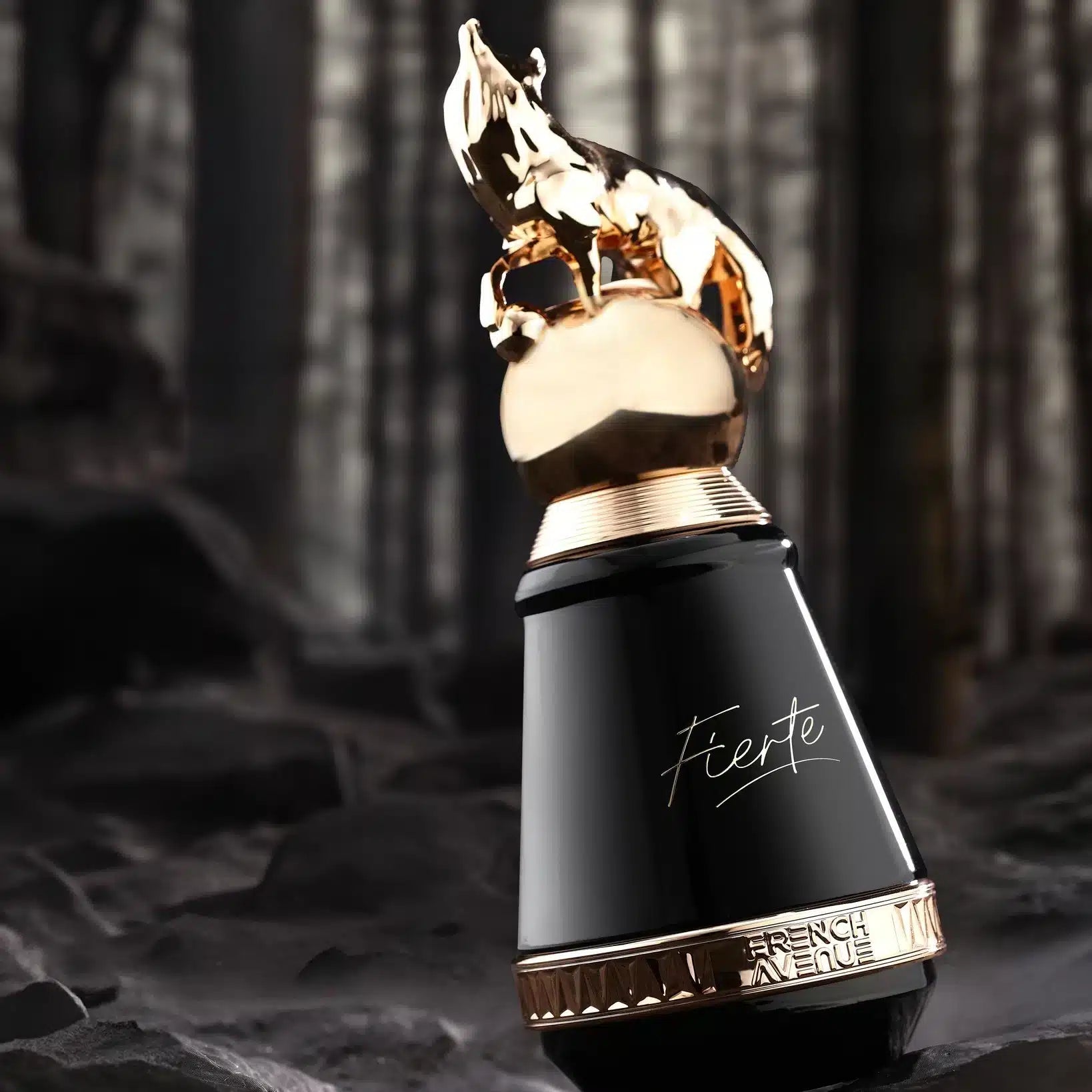 French Avenue Fierté Eau de Parfum 100 ml bottle – smoky incense tobacco opening with spicy cedarwood heart and creamy vanilla tonka base