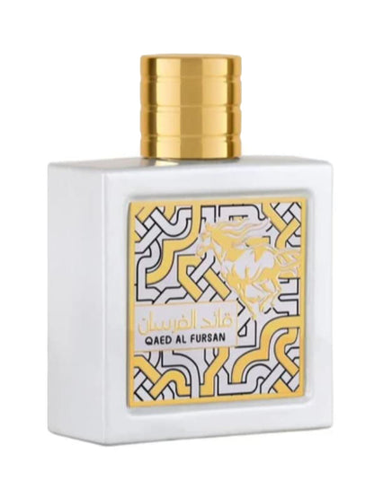 Lattafa Qaed Al Fursan Unlimited 100 ml bottle – pineapple coconut tropical fragrance with vanilla musk base.