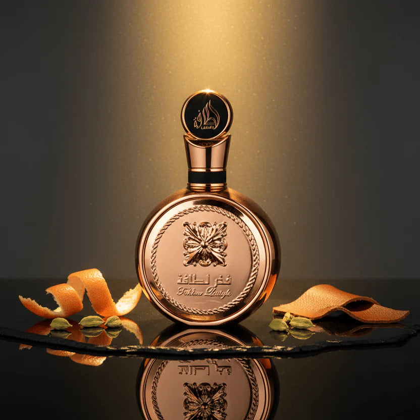 Lattafa Fakhar Gold Extrait Eau de Parfum 100 ml bottle – floral vanilla fragrance with tuberose, amber, cashmeran, leather, and creamy musky base