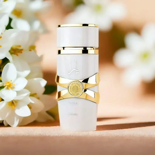Lattafa Yara Moi Eau de Parfum 100 ml bottle – creamy gourmand fragrance with peach, caramel, amber, sandalwood, and soft floral notes